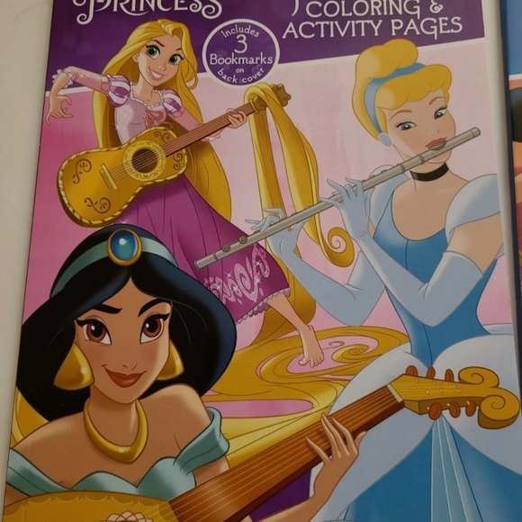 Disney Princess Jumbo Coloring Books Lot of 2 with One Set of Crayons - Picture 2 of 5